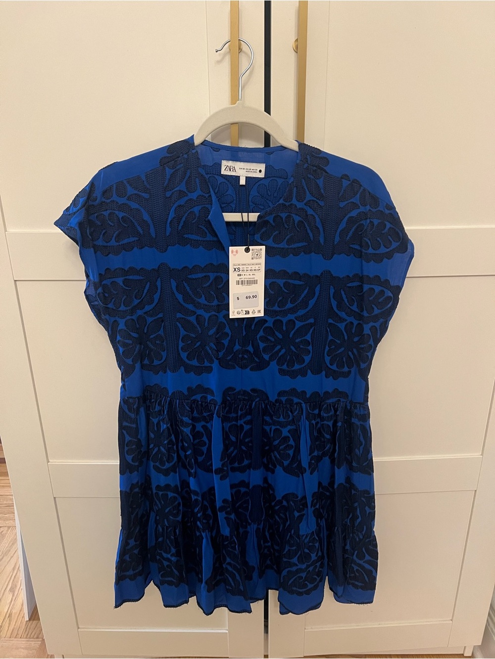 Zara Woman Blue & Black Embroidered Short Sleeve Dress